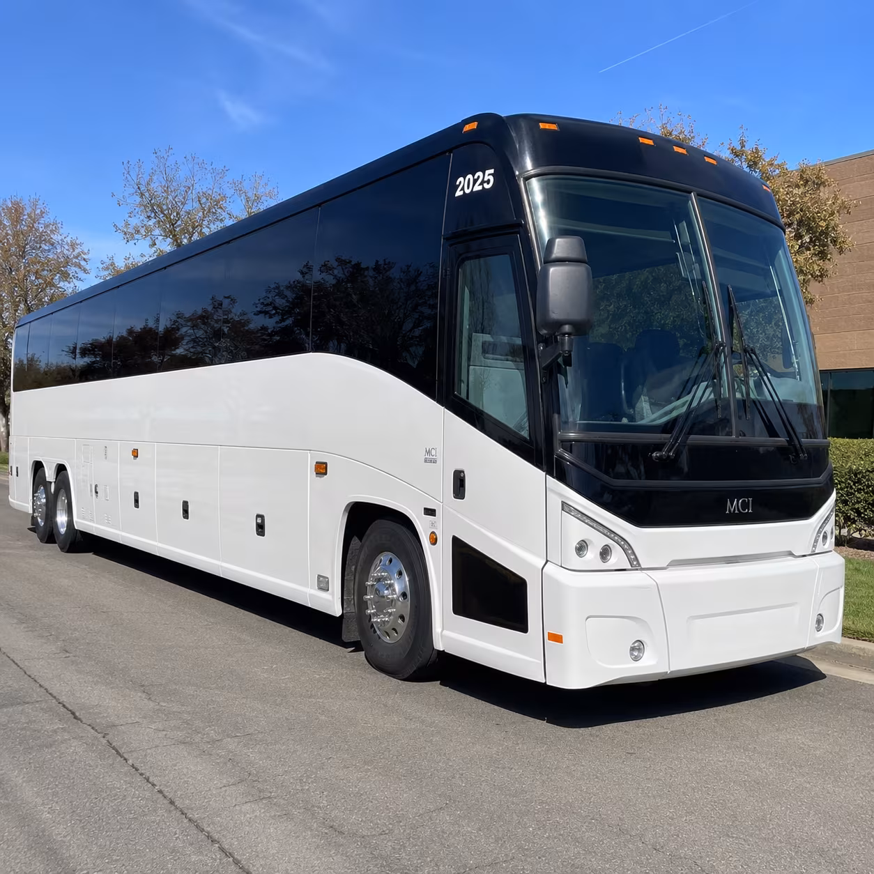 downey long distance charter bus prices